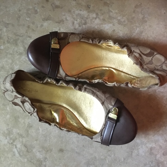 Coach New York Classic Signature Ballet Slippers - Picture 2 of 11